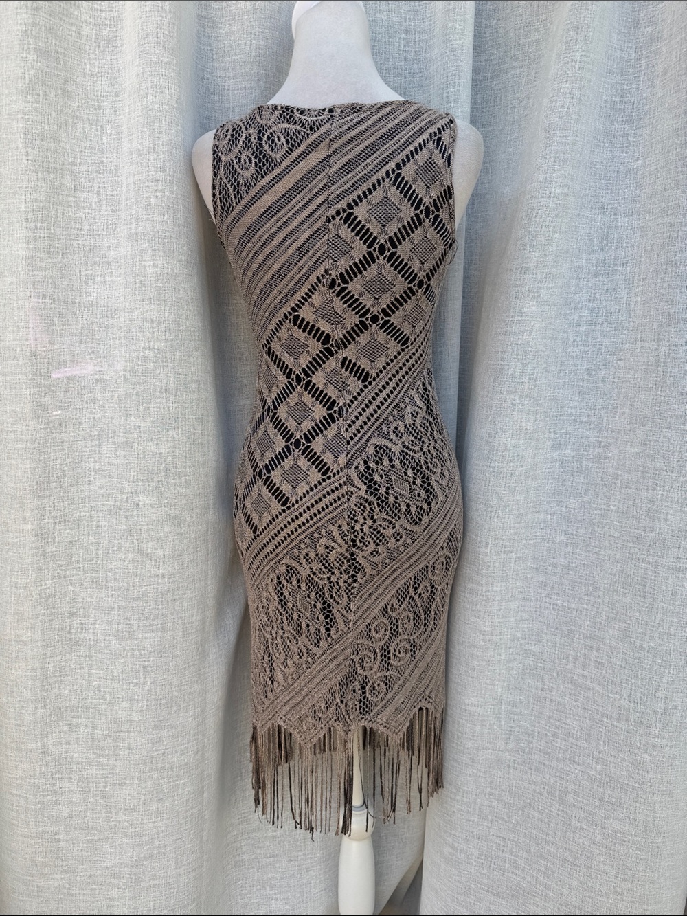 1990 Double Fault sleeveless taupe black mini dress diagonal lace fringe hem - Picture 4 of 8